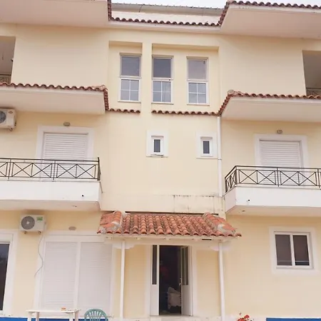 Marina Apartaments Himare Exterior photo