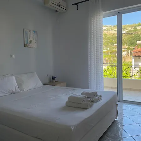Marina Apartaments Himare Exterior photo