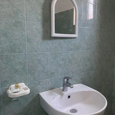 Marina Apartaments Himare Exterior photo