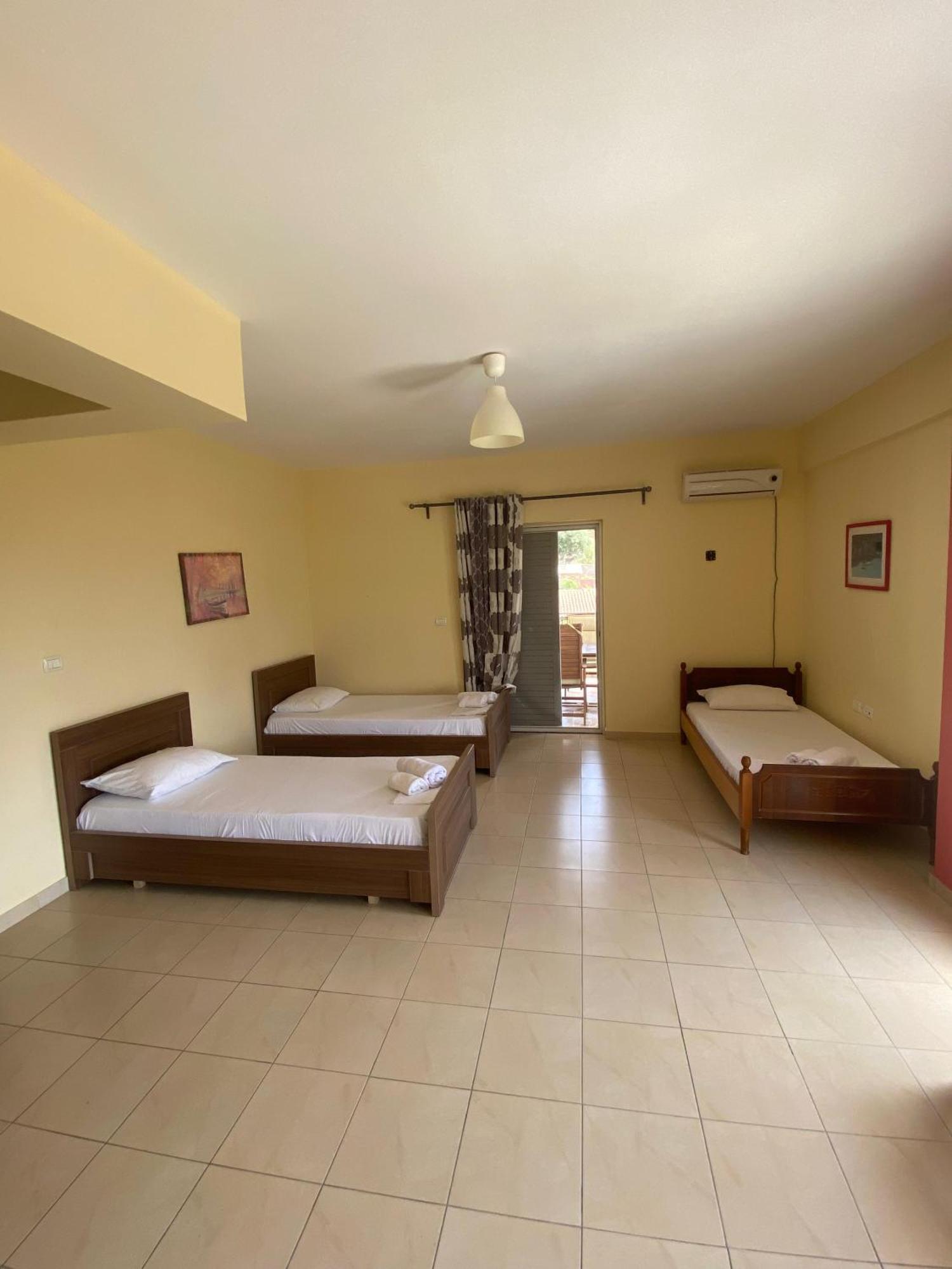 Marina Apartment Himare